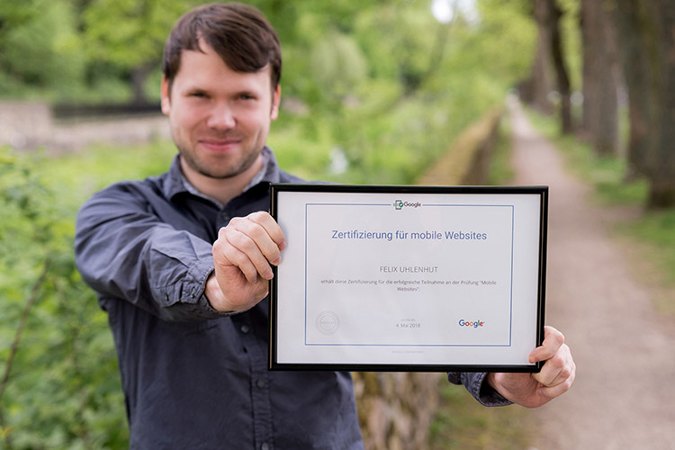 Felix Uhlenhut ist einer von sieben zertifizierten Experten im lindbaum-Team für mobile Websites